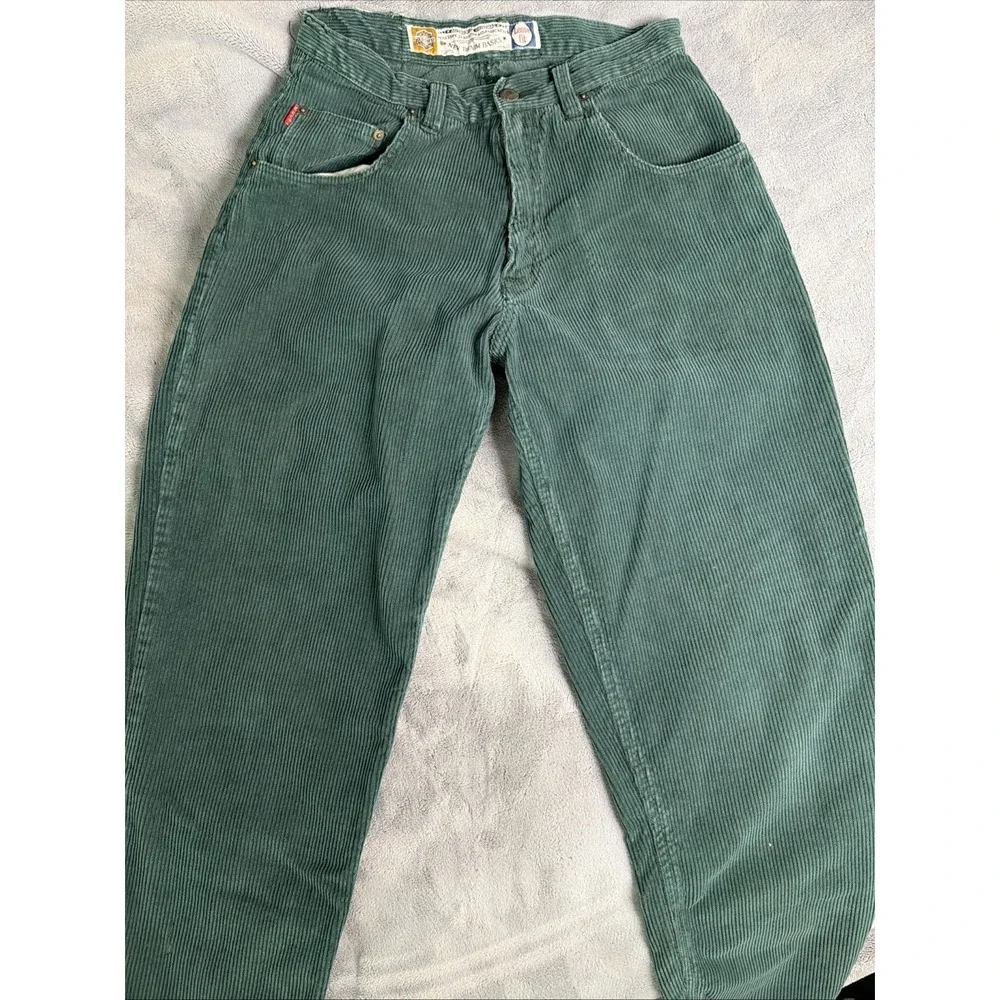 Vintage Bugle Boy New Denim Basics Loose Fit Green Corduroy 30x30 Pants